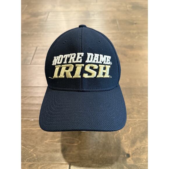 Adidas Mens Navy NCAA Notre Dame Fighting Irish Adjustable Strapback Hat Cap - Picture 2 of 9